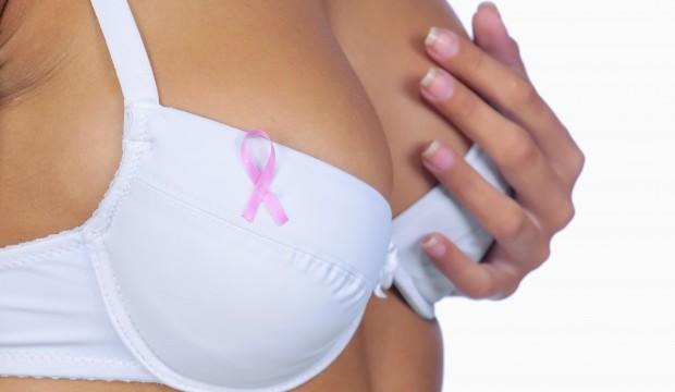Sua menstruação pode ser um fator de risco para o câncer de mama. Entenda como