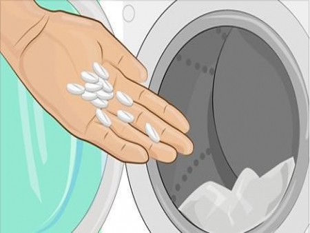 Jogue aspirina na máquina de lavar roupa