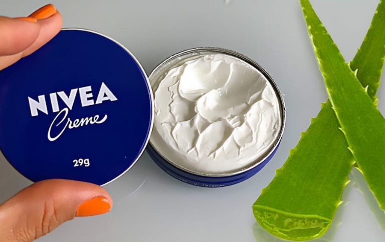 Babosa e nívea para remover linhas de expressão e rugas